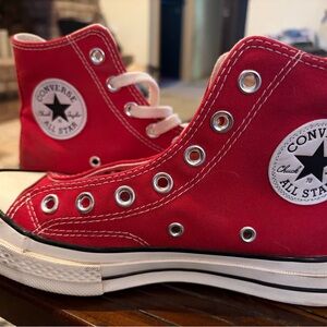 Converse Classic Red Canvas High-Tops